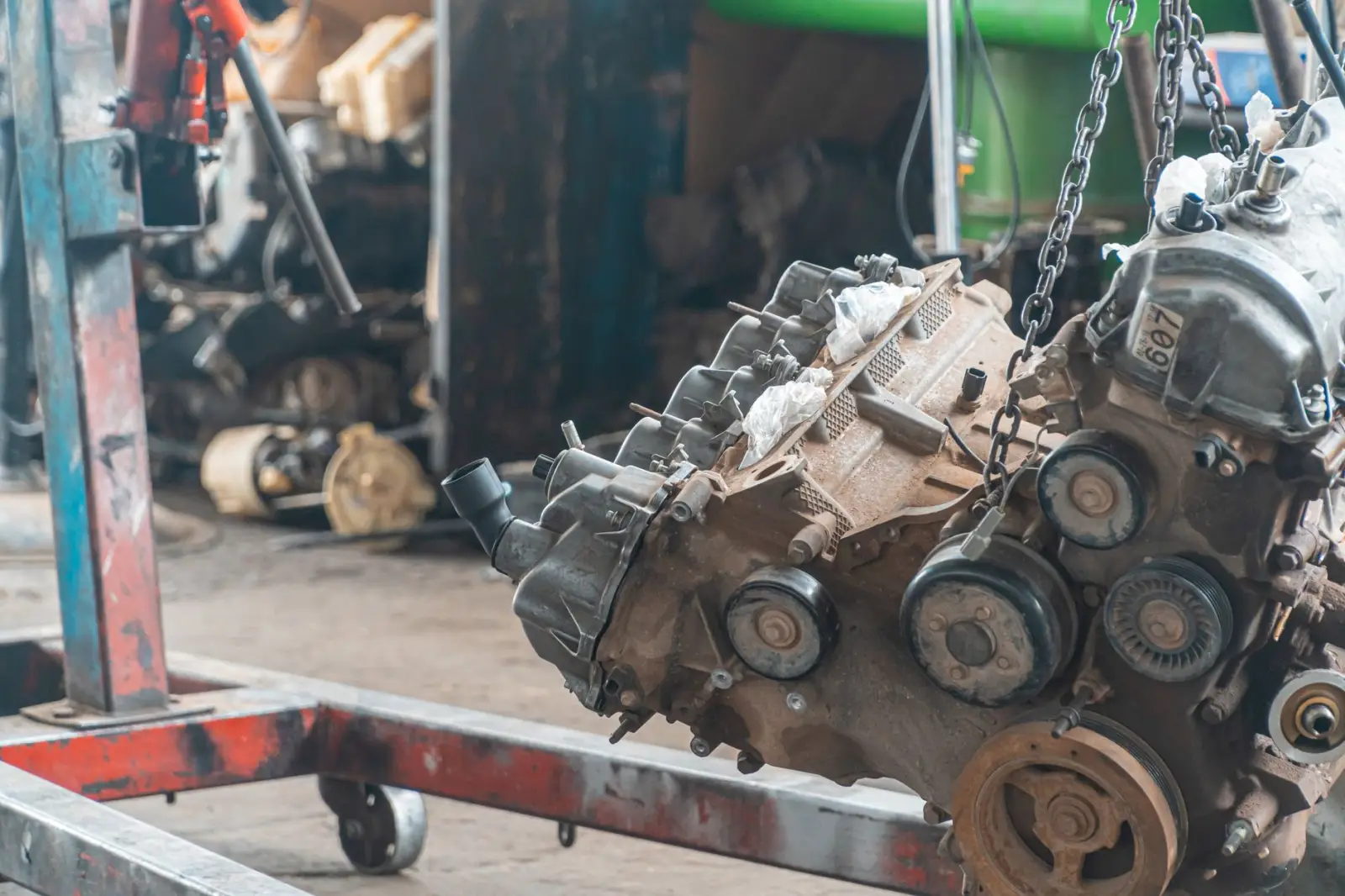 缠绕膜与封箱胶带在电商物流中的协同包装方案设计