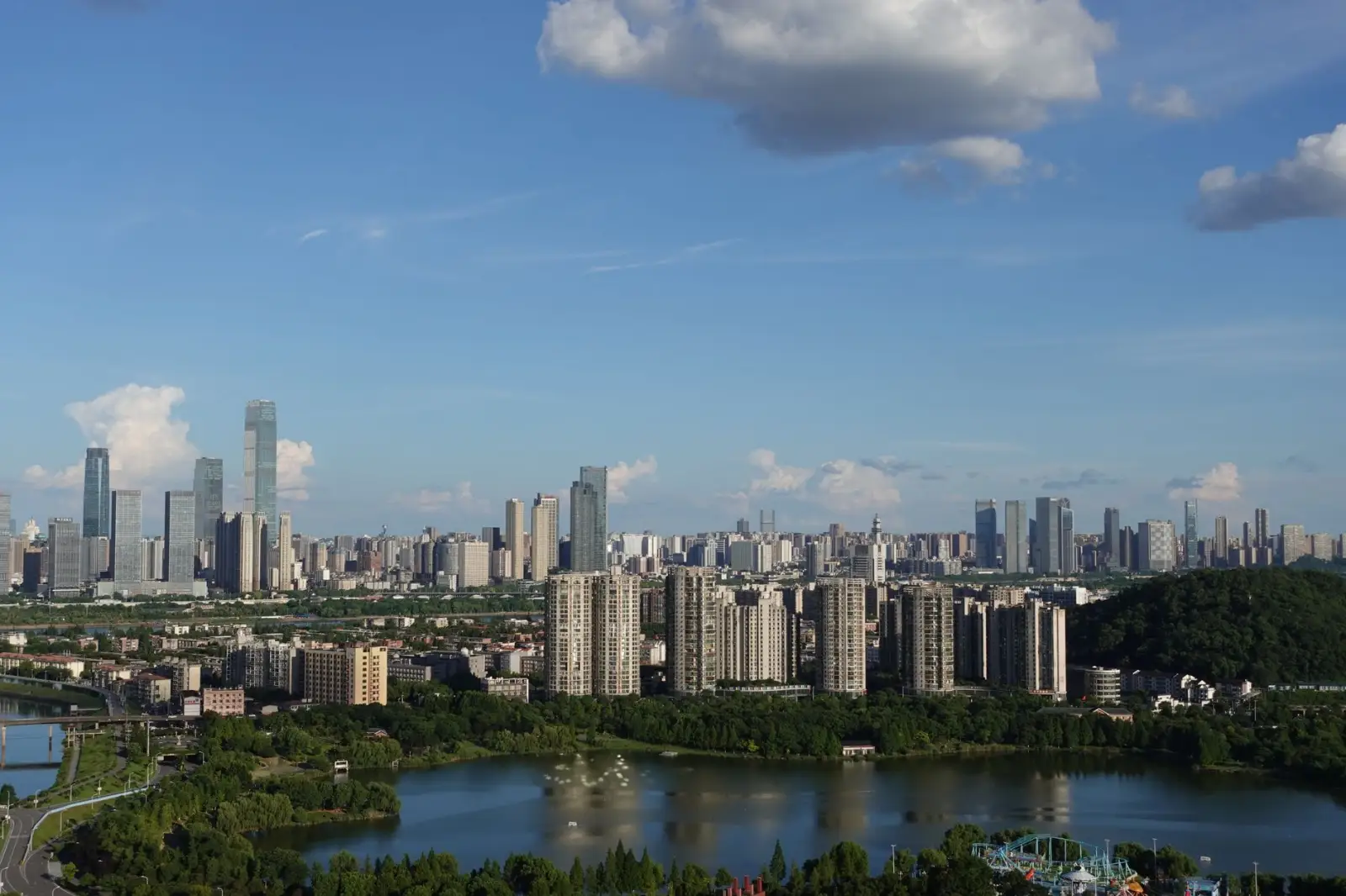 东莞电商物流气泡膜与珍珠棉缓冲包装选型对比分析